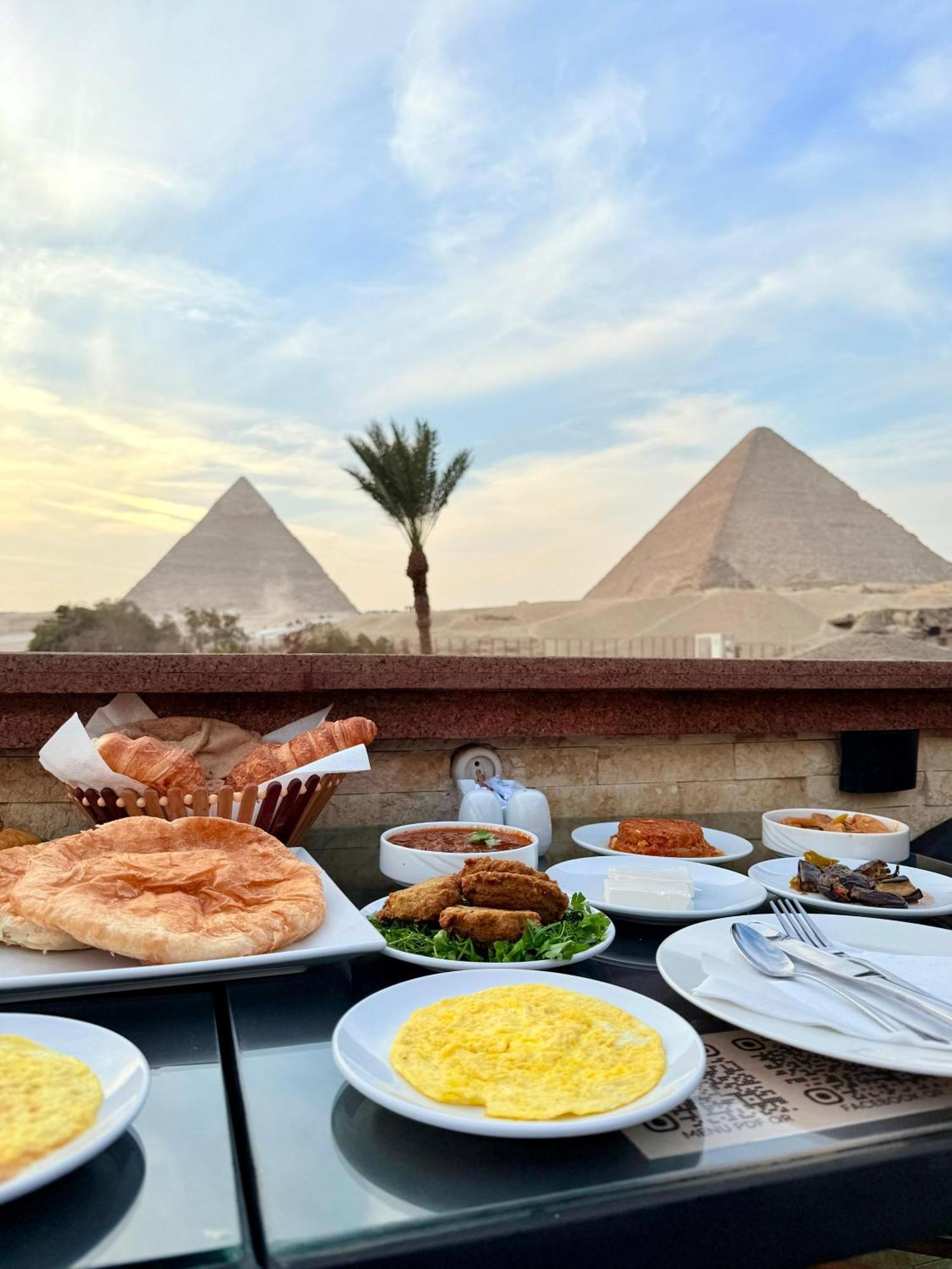 Seven Pyramids Panoramic View Inn Kafret el-Gabal 外观 照片