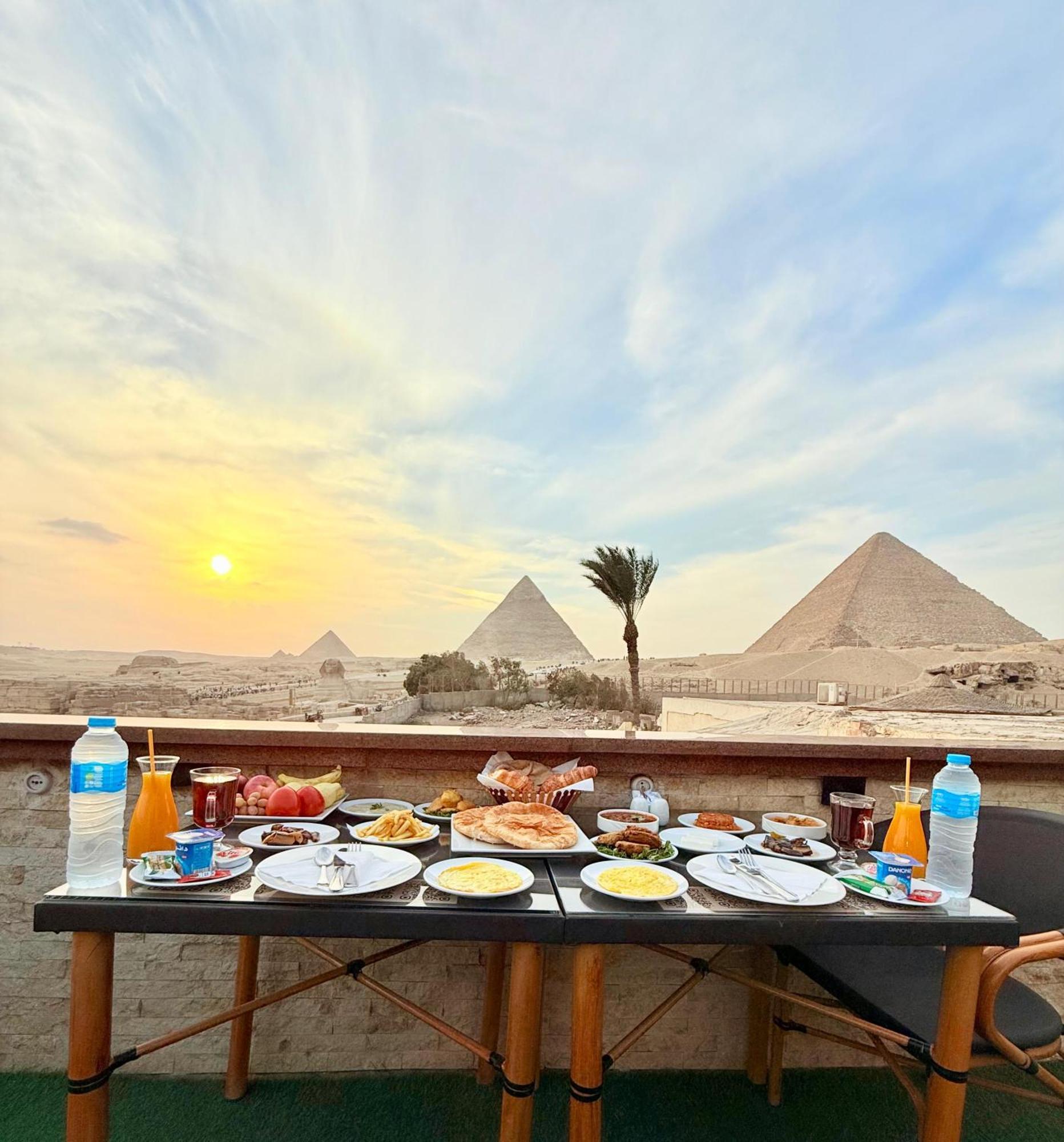 Seven Pyramids Panoramic View Inn Kafret el-Gabal 外观 照片
