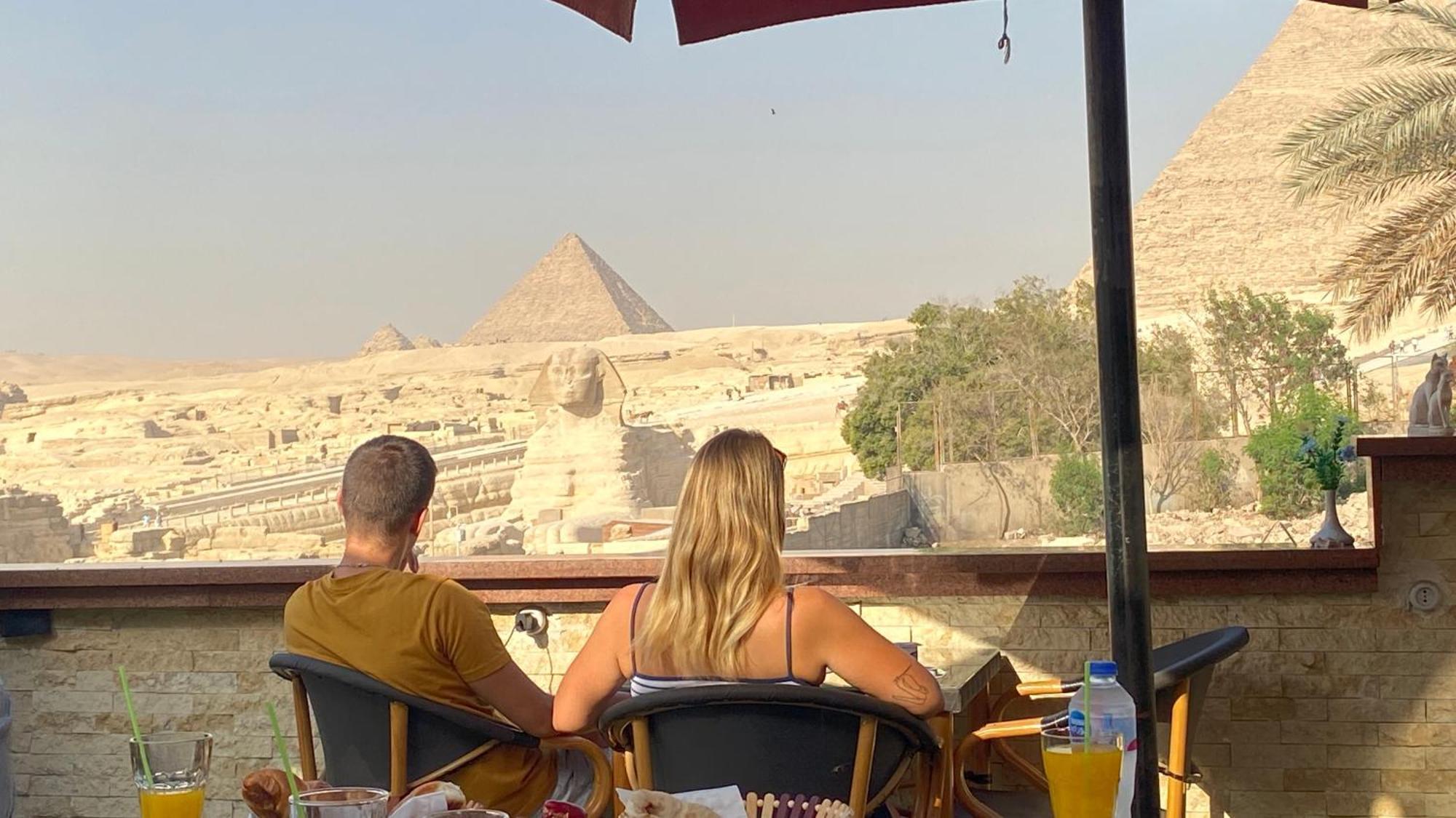 Seven Pyramids Panoramic View Inn Kafret el-Gabal 外观 照片